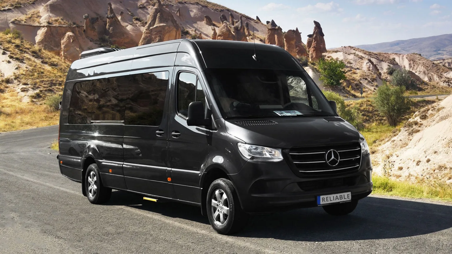 4 to 8 Ultra Luxury V.I.P - 1