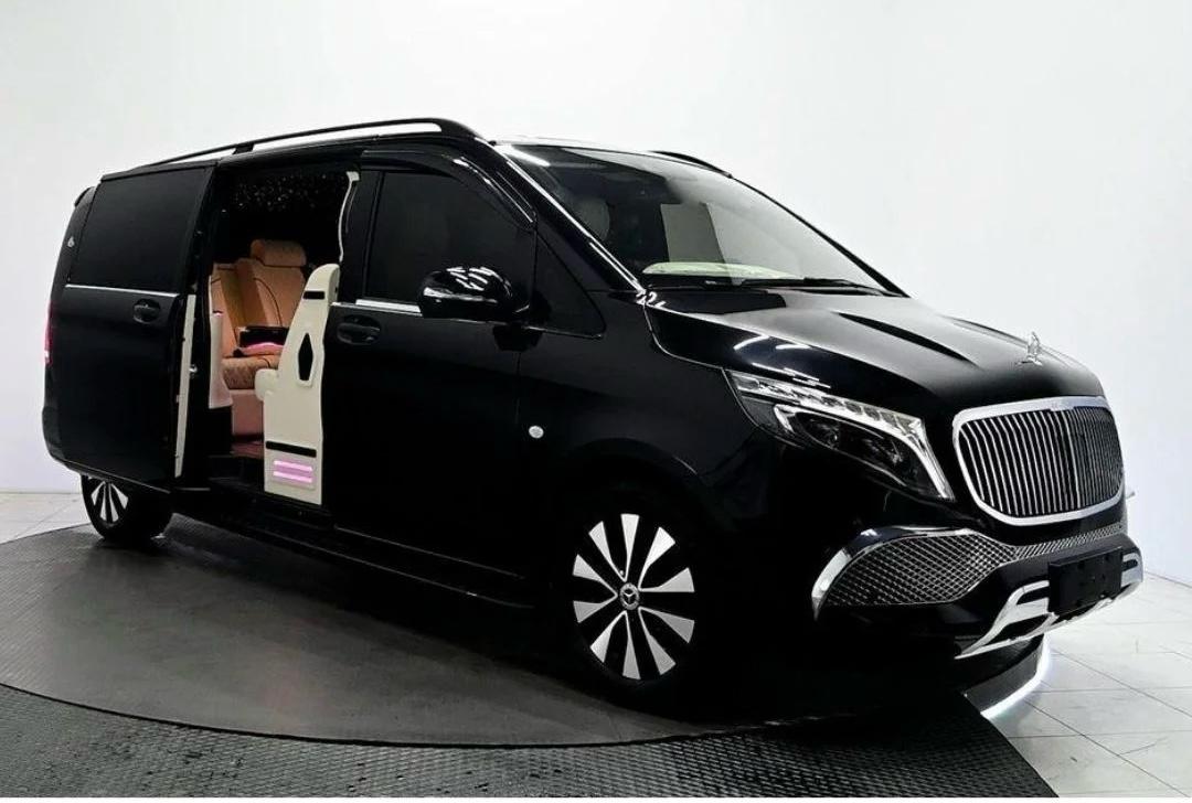 Maybach 1 to 4 V.I.P  - 1